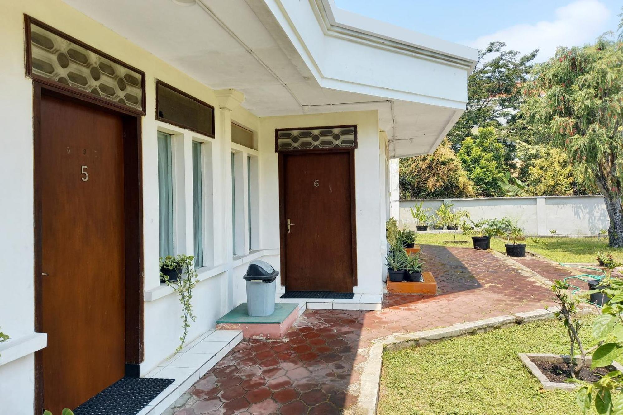 Vanda Villa Batu Ngoại thất bức ảnh